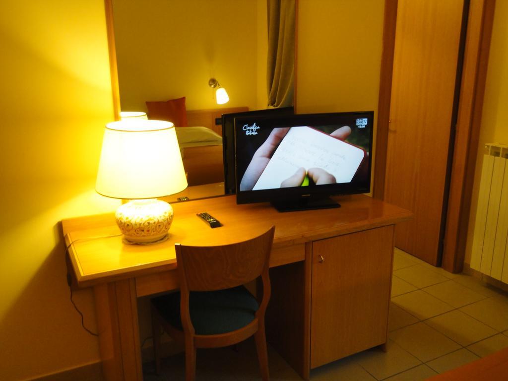 Hotel Arimannia Caramanico Terme Eksteriør billede